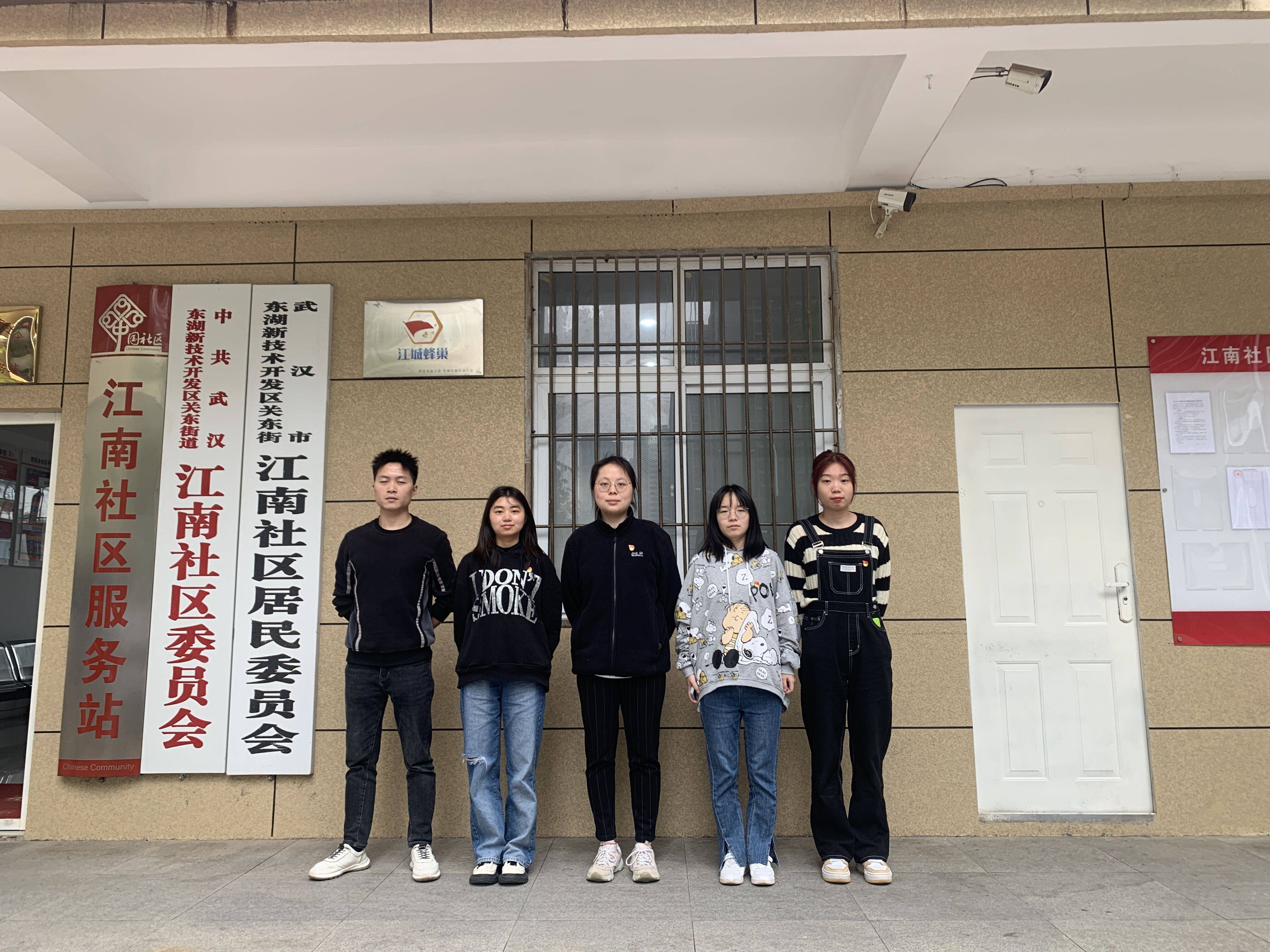 1683612233844627.jpg 1683612233844627.jpg