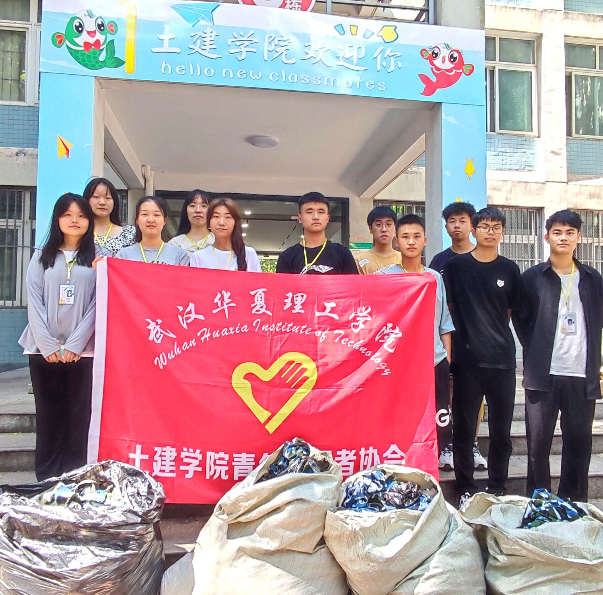 1663681712477136.jpg 1663681712477136.jpg