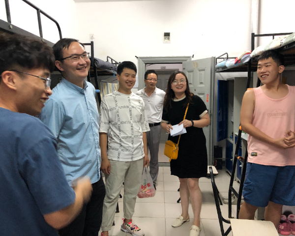 1656894095975057.jpg 333.jpg