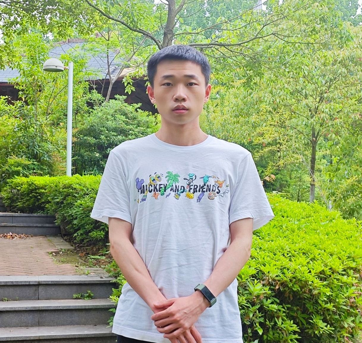 郑逸凡