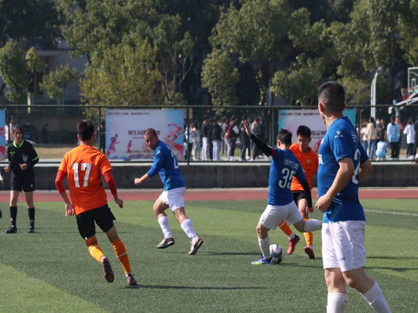 1636809609742169.jpg 鐞冨憳.jpg