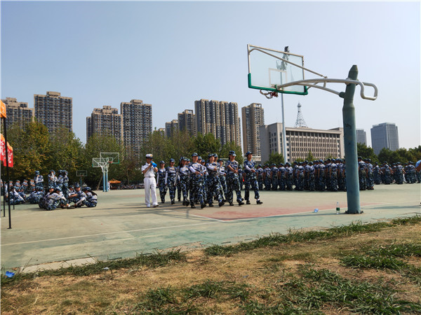 1568559057111753.jpg 4a9f81253e01b855.jpg