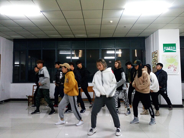 1513586456108762.jpg 1513566587628393.jpg