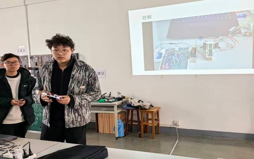 图示, 示意图

中度可信度描述已自动生成:ver1