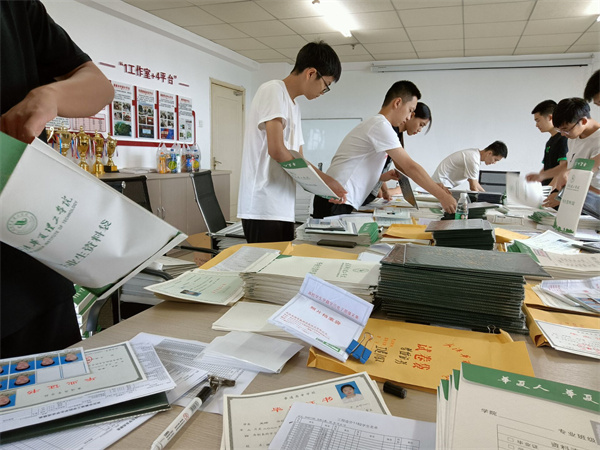 1654393092149492.jpg 33174498B1776895991185FB1E553345.jpg