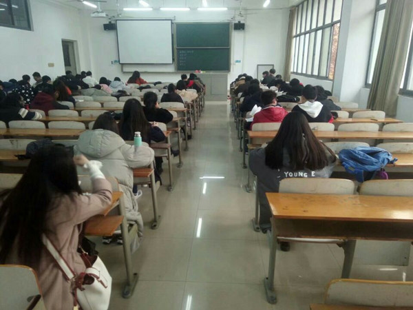 1512395332124693.jpg O)O3LR)~C@_FXAOETXG_KCH.jpg