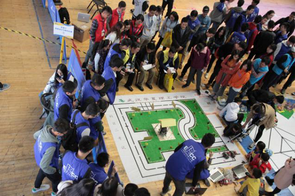 1510045164764072.png jiqiren4.png