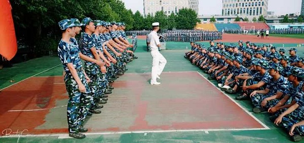 1536680927971141.jpg Cache_-7b4332eac1d2e883..jpg