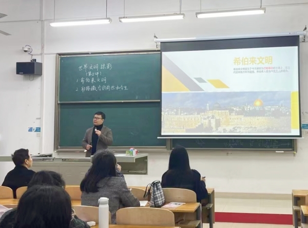 1682579639106624.jpg 寰
