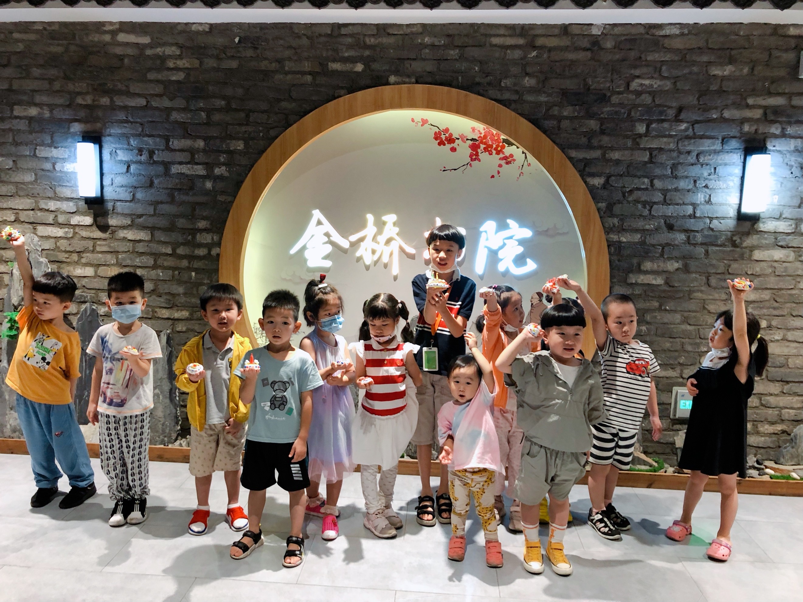 1638969237871651.jpg 1638969237871651.jpg