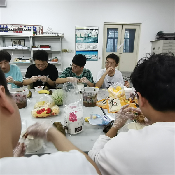 1654670590990720.jpg 1654670590990720.jpg