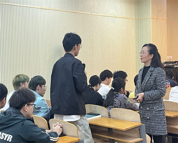 1680592853971012.jpg 寰